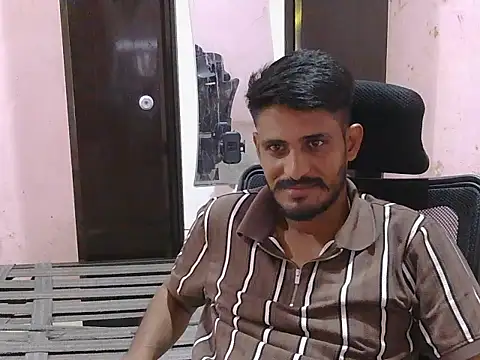 Snapshot of krishjaat43 chatting on 17, 4, 2026 krishjaat43 online show from 17, 4, 2026
