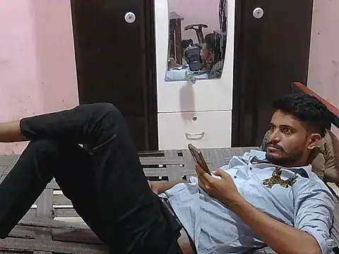 Snapshot of krishjaat43 chatting on 20, 4, 2026 krishjaat43 online show from 20, 4, 2026