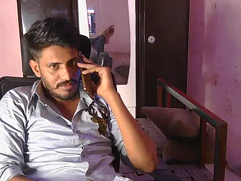 Snapshot of krishjaat43 chatting on 29, 4, 2026 krishjaat43 online show from 29, 4, 2026
