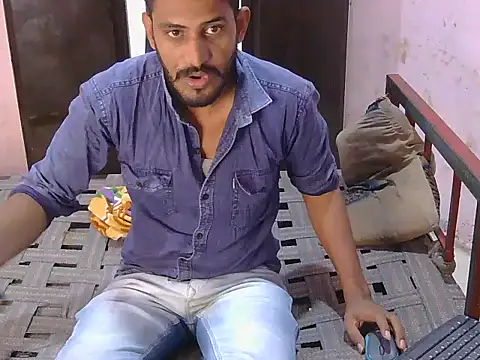 Snapshot of krishjaat43 chatting on 5, 5, 2026 krishjaat43 online show from 5, 5, 2026