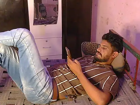 Snapshot of krishjaat43 chatting on 11, 5, 2026 krishjaat43 online show from 11, 5, 2026
