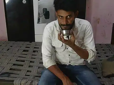 Snapshot of krishjaat43 chatting on 14, 5, 2026 krishjaat43 online show from 14, 5, 2026