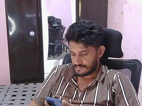 Snapshot of krishjaat43 chatting on 15, 5, 2026 krishjaat43 online show from 15, 5, 2026
