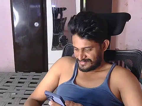 Snapshot of krishjaat43 chatting on 22, 5, 2026 krishjaat43 online show from 22, 5, 2026
