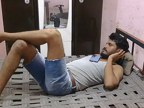 Snapshot of krishjaat43 chatting on 12, 6, 2026 krishjaat43 online show from 12, 6, 2026