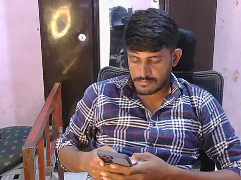 Snapshot of krishjaat43 chatting on 9, 7, 2026 krishjaat43 online show from 9, 7, 2026
