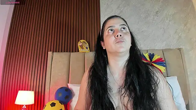Snapshot of _Cris_Spicy_ chatting on 3, 7, 2026 Cris Spicy online show from 3, 7, 2026