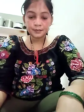 Snapshot of Chhaya_hot chatting on 5, 4, 2026 Chhaya hot online show from 5, 4, 2026