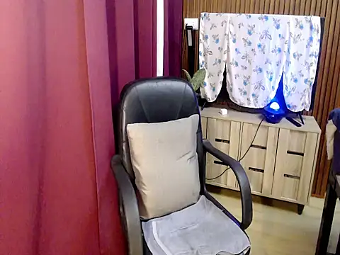 Snapshot of aikatrans_asianxx chatting on 24, 3, 2026 aikatrans asianxx online show from 24, 3, 2026