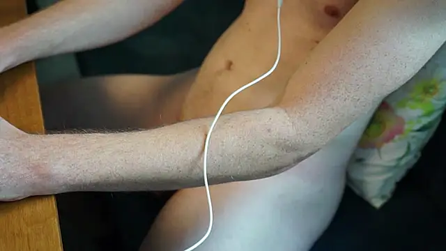 Snapshot of vibewithmee chatting on 16, 10, 2025 vibewithmee online show from 16, 10, 2025