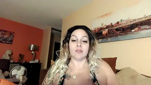 number1slut online show from 25, 2, 2025