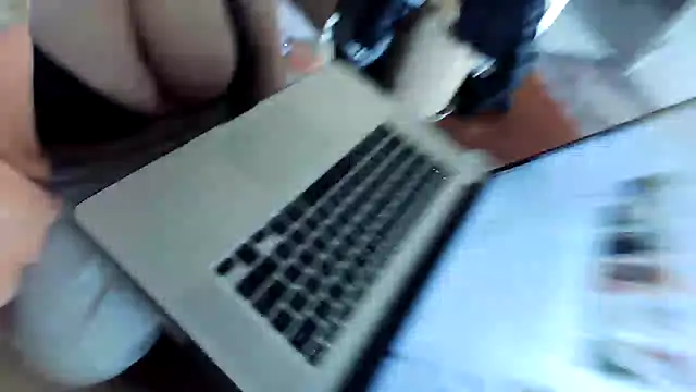 number1slut online show from 5, 3, 2025