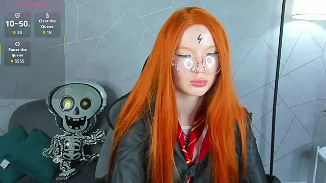 Snapshot of Anna_Patterson chatting on 28, 10, 2025 Anna Patterson online show from 28, 10, 2025