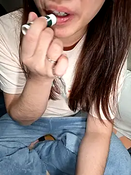 hihiakiko online show from 18, 3, 2026