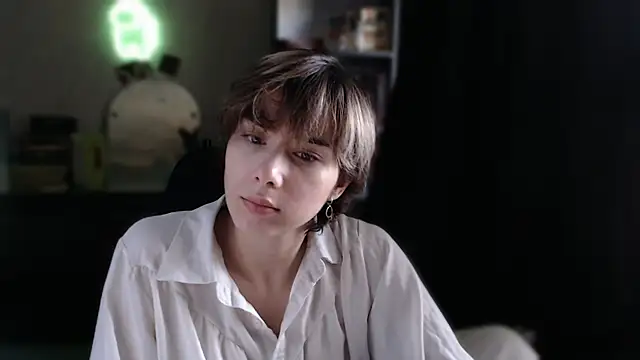 Snapshot of SophieAsh chatting on 25, 7, 2026 SophieAsh online show from 25, 7, 2026