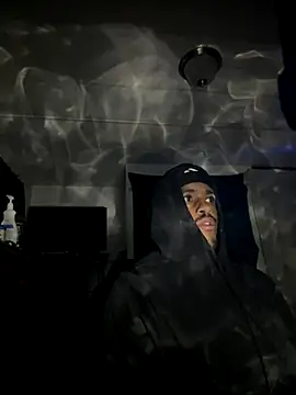 Snapshot of tyrek5051 chatting on 26, 10, 2025 tyrek5051 online show from 26, 10, 2025
