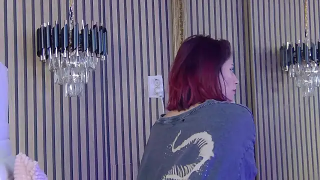 LunaHart online show from 5, 10, 2025