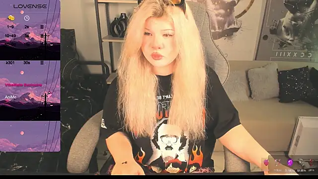 Snapshot of LilithNelson chatting on 22, 10, 2025 LilithNelson online show from 22, 10, 2025