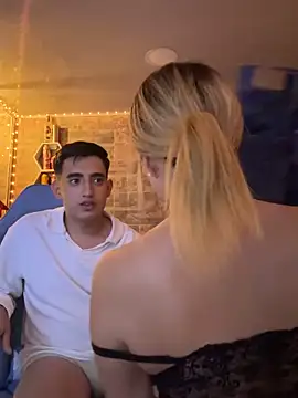 Melissa coll online show from 4, 12, 2025