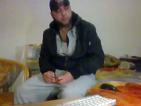 Snapshot of SmokedAlloy2 chatting on 16, 11, 2025 SmokedAlloy2 online show from 16, 11, 2025