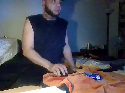 Snapshot of SmokedAlloy2 chatting on 5, 1, 2026 SmokedAlloy2 online show from 5, 1, 2026