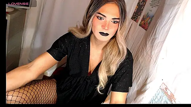 Snapshot of AndreaNakedTs2Cum chatting on 6, 8, 2026 AndreaNakedTs2Cum online show from 6, 8, 2026