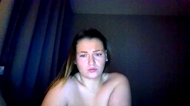 Snapshot of RUBY-ROSE-SWINGS chatting on 22, 11, 2025 RUBY-ROSE-SWINGS online show from 22, 11, 2025