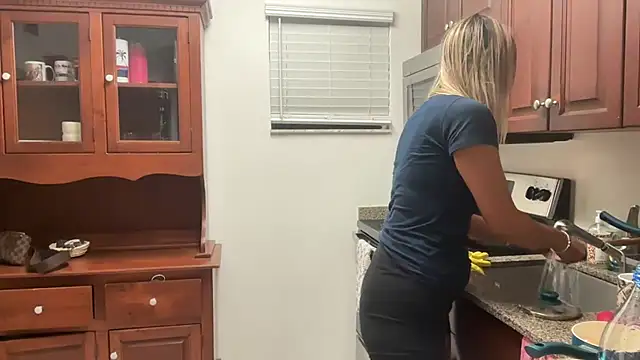 prettyykitty22 online show from 3, 11, 2025