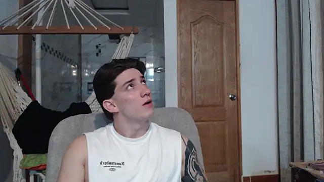 Snapshot of AteneoJr chatting on 15, 11, 2025 AteneoJr online show from 15, 11, 2025