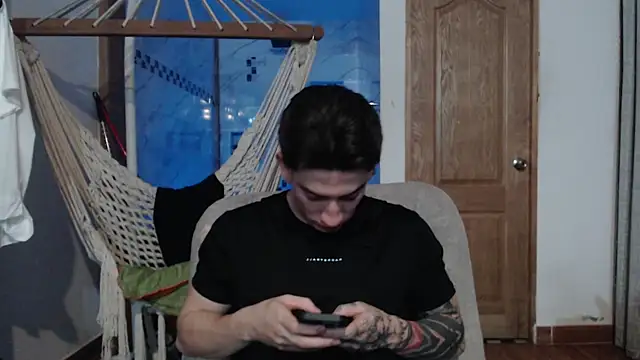 Snapshot of AteneoJr chatting on 3, 12, 2025 AteneoJr online show from 3, 12, 2025