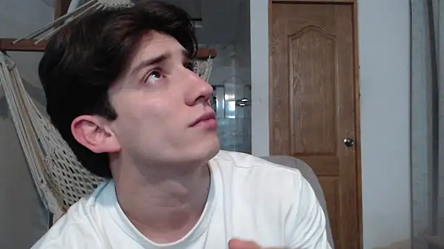 Snapshot of AteneoJr chatting on 12, 1, 2026 AteneoJr online show from 12, 1, 2026