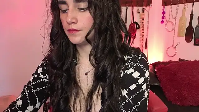 elowen halley1 online show from 23, 5, 2026