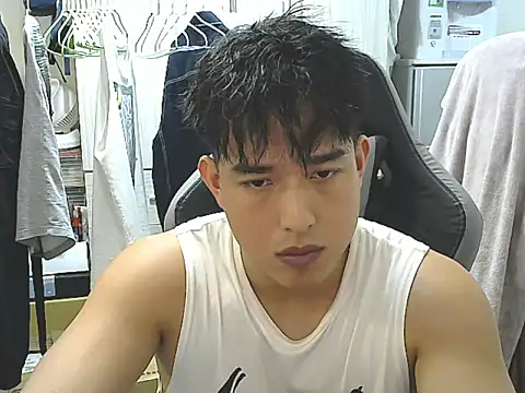 hunterXhan online show from 22, 9, 2025