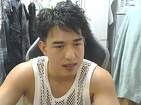 hunterXhan online show from 4, 11, 2025