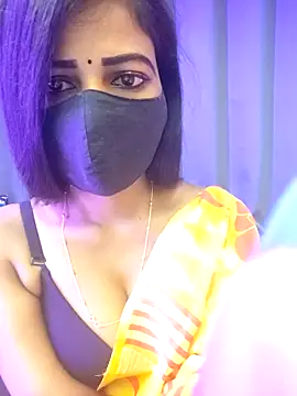 Snapshot of Misss-julli chatting on 16, 2, 2026 Misss-julli online show from 16, 2, 2026