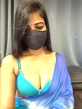 Snapshot of Misss-julli chatting on 17, 2, 2026 Misss-julli online show from 17, 2, 2026