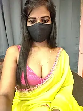 Snapshot of Misss-julli chatting on 1, 3, 2026 Misss-julli online show from 1, 3, 2026