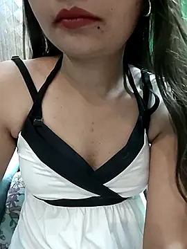 Snapshot of Vaani_Actress chatting on 23, 5, 2026 Vaani Actress online show from 23, 5, 2026