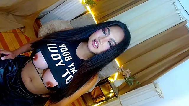 Lilly-lou online show from 13, 4, 2026