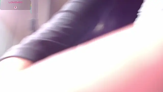 Lina Montclair online show from 13, 11, 2025