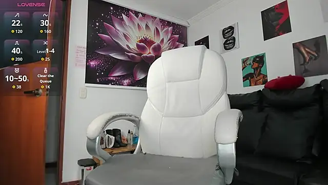 lycoris 19 online show from 25, 9, 2025