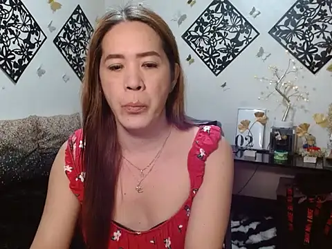 Snapshot of TheMISTRESSx69 chatting on 6, 10, 2025 TheMISTRESSx69 online show from 6, 10, 2025