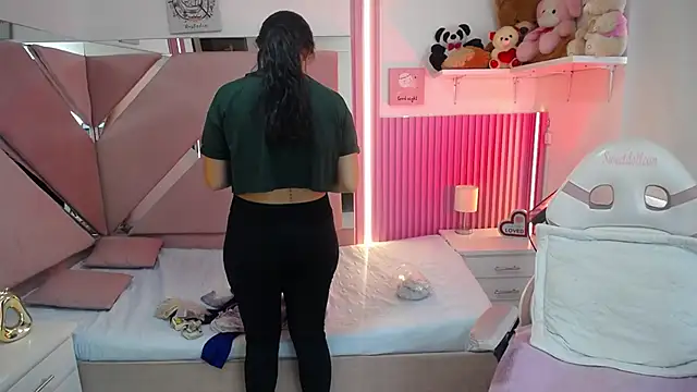 Snapshot of Mia_garcia28 chatting on 20, 3, 2026 Mia garcia28 online show from 20, 3, 2026