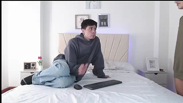 Snapshot of Sweet_paradisex chatting on 7, 11, 2025 Sweet paradisex online show from 7, 11, 2025