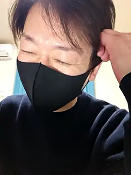 Snapshot of Earth_001 chatting on 26, 3, 2026 Earth 001 online show from 26, 3, 2026