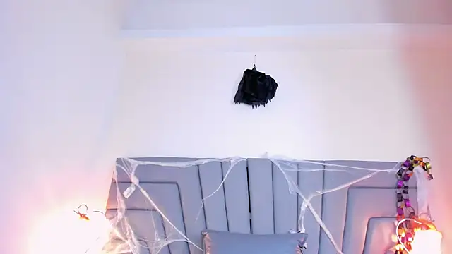 Maia 520 online show from 28, 10, 2025