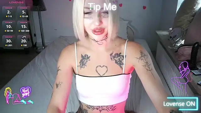 Snapshot of yourscirilla chatting on 11, 5, 2026 yourscirilla online show from 11, 5, 2026