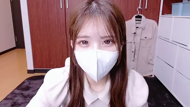 Snapshot of Ema_o0_chan chatting on 5, 10, 2025 Ema o0 chan online show from 5, 10, 2025