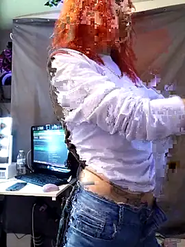 Purple2StayThnxx online show from 17, 11, 2025