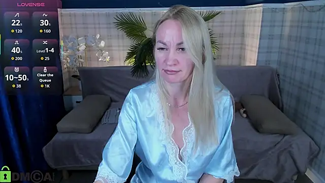 KiraSun online show from 9, 1, 2026